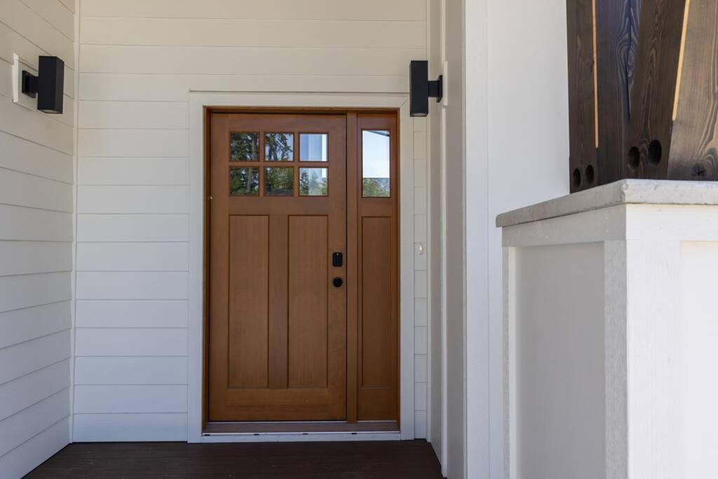 Kelly'S Sunset Lake Retreat Shawnigan Lake エクステリア 写真